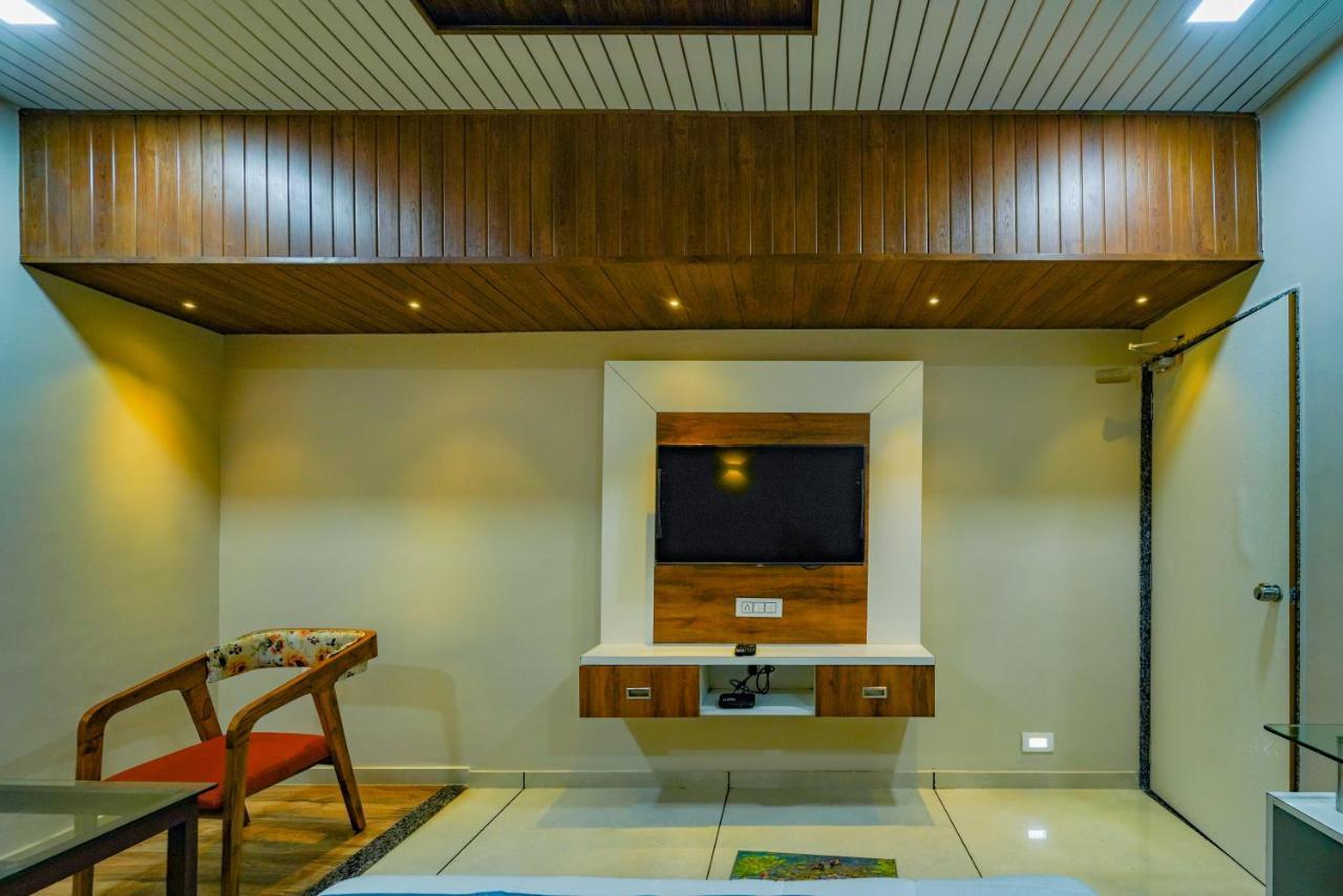The Nest Residency Hotel Ahmedabad Ngoại thất bức ảnh