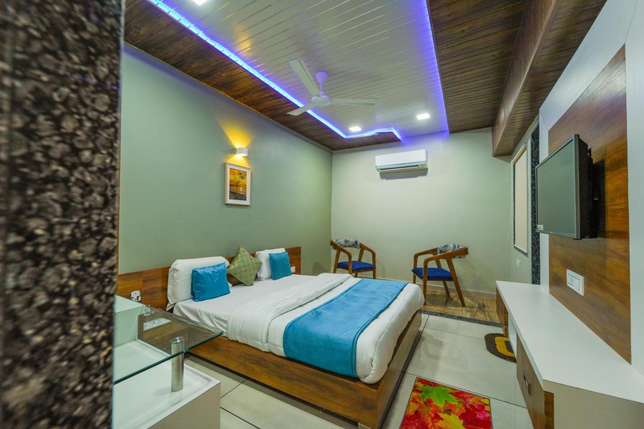 The Nest Residency Hotel Ahmedabad Ngoại thất bức ảnh