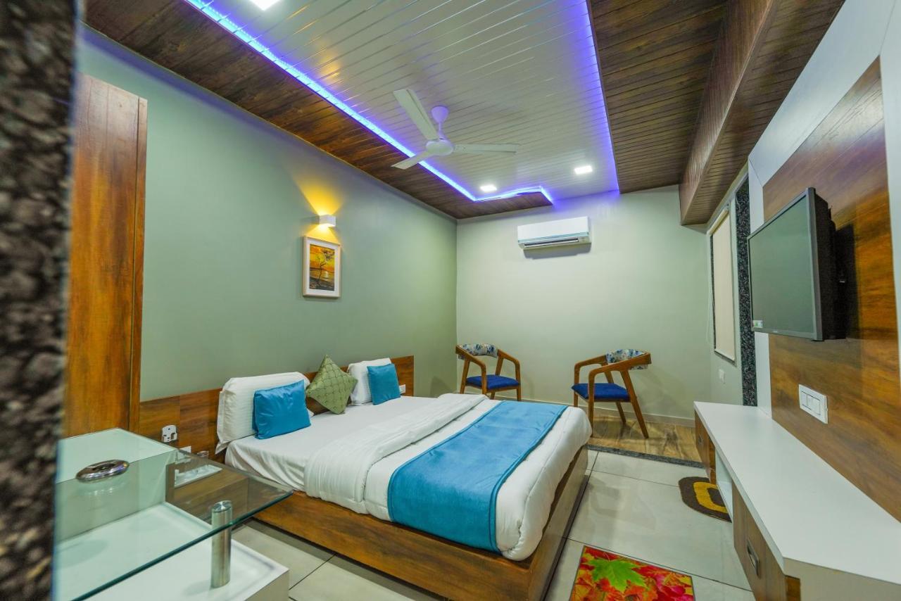 The Nest Residency Hotel Ahmedabad Ngoại thất bức ảnh
